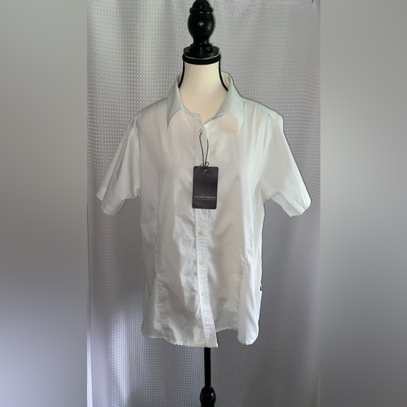 STORMTECH Tops - STORMTECH short sleeves buttoned shirt / blouse size XL